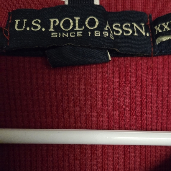 U.S. Polo Assn. Men's Red Henley Shirt 2XL - Picture 3 of 4